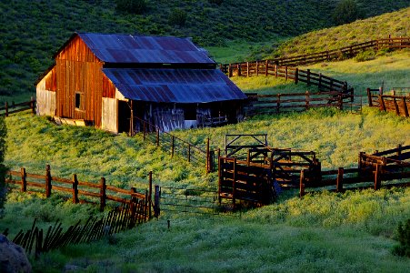 BARN ALONG CALIENTE RD -2