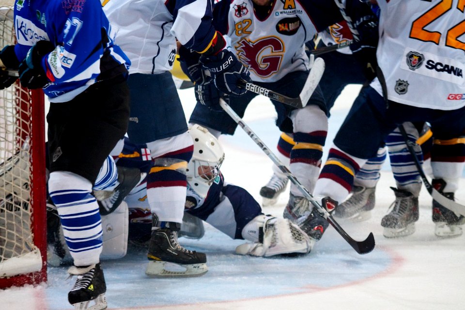 Guildford Flames Vs Sheffield Steeldogs