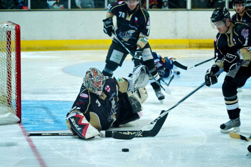 Guildford Flames vs Milton Keynes Lightning