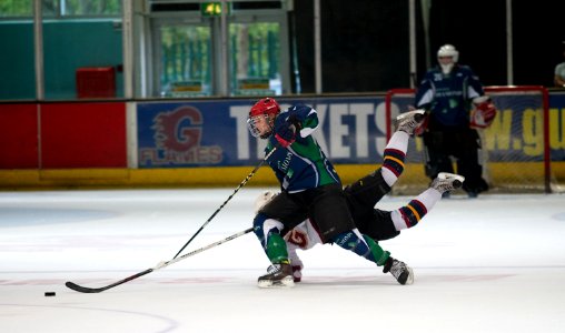 Guildford Lightning Vs Hull Kingston Diamonds