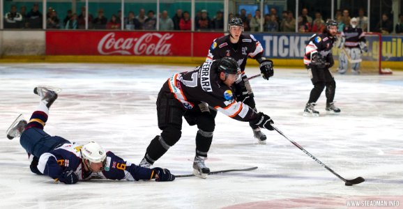 Guildford Flames Vs Peterborough Phantoms - Playoffs