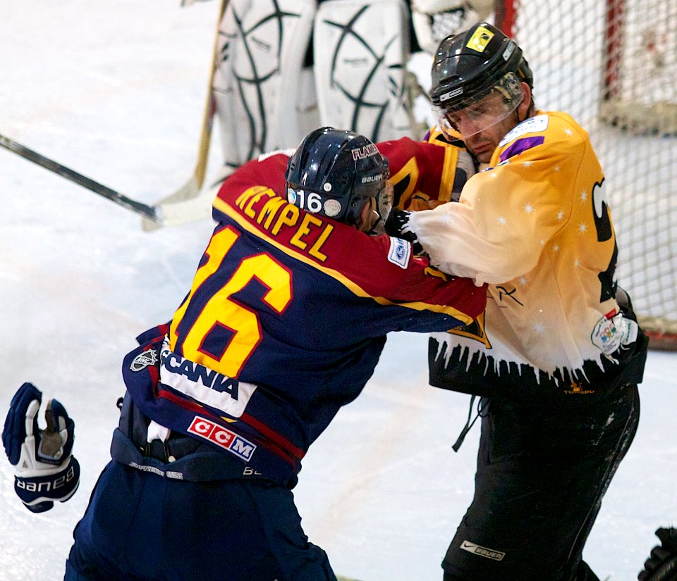 Guildford Flames At Bracknell Bees