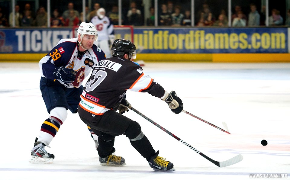 Guildford Flames Vs Peterborough Phantoms - Playoffs