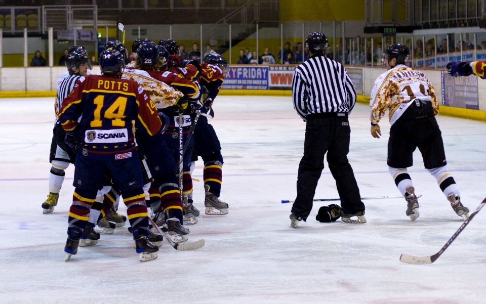 Guildford Flames At Milton Keynes Lightning