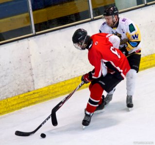 Bracknell Hornets Vs Cardiff Devils ENL