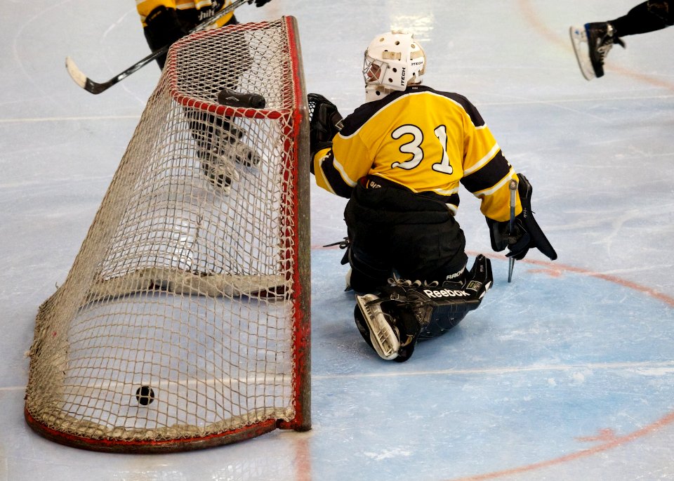 Bracknell Hornets Vs Wightlink Raiders
