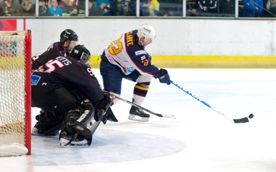 Guildford Flames Vs Basingstoke Bison