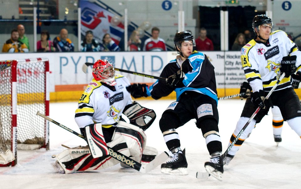 Playoff Semi-final - Milton Keynes Lightning Vs Manchester Pheonix