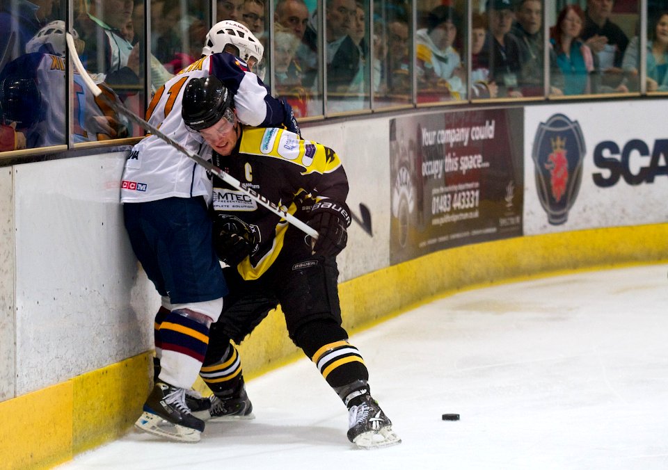 Guildford Flames Vs Manchester Phoenix