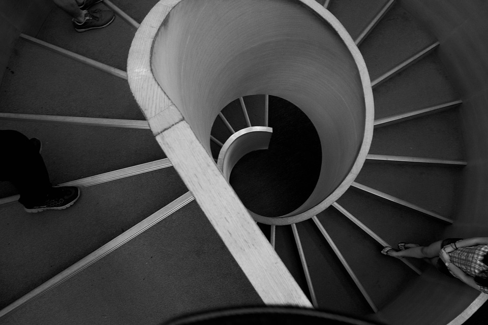 Stairs spiral surround