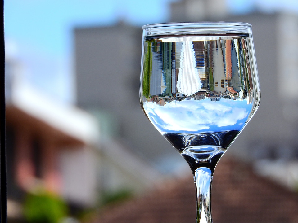 Refraction bowl background