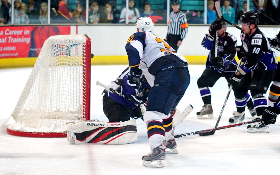 Guildford Flames Vs Manchester Phoenix