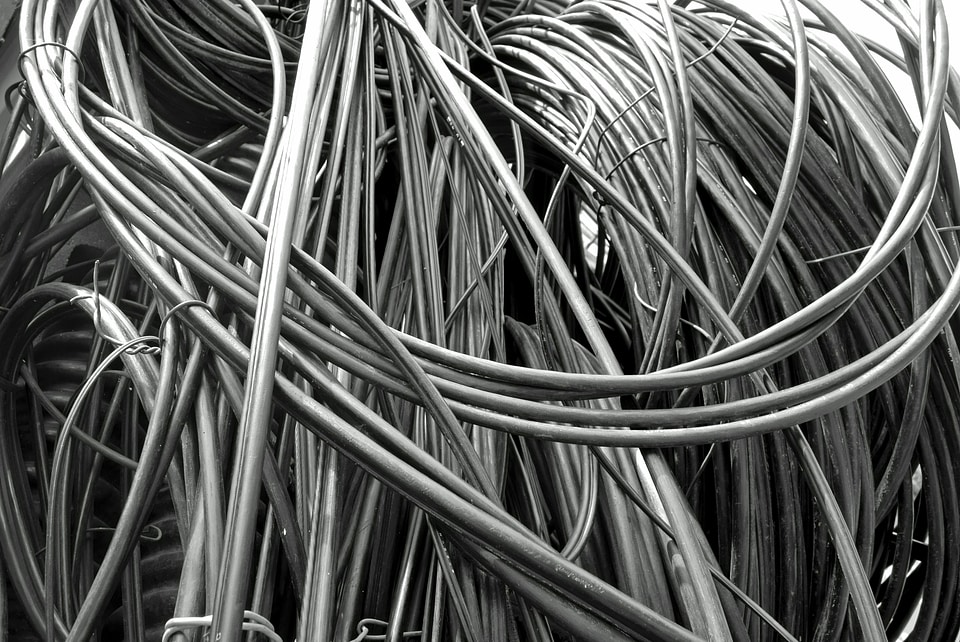 Metal material strings
