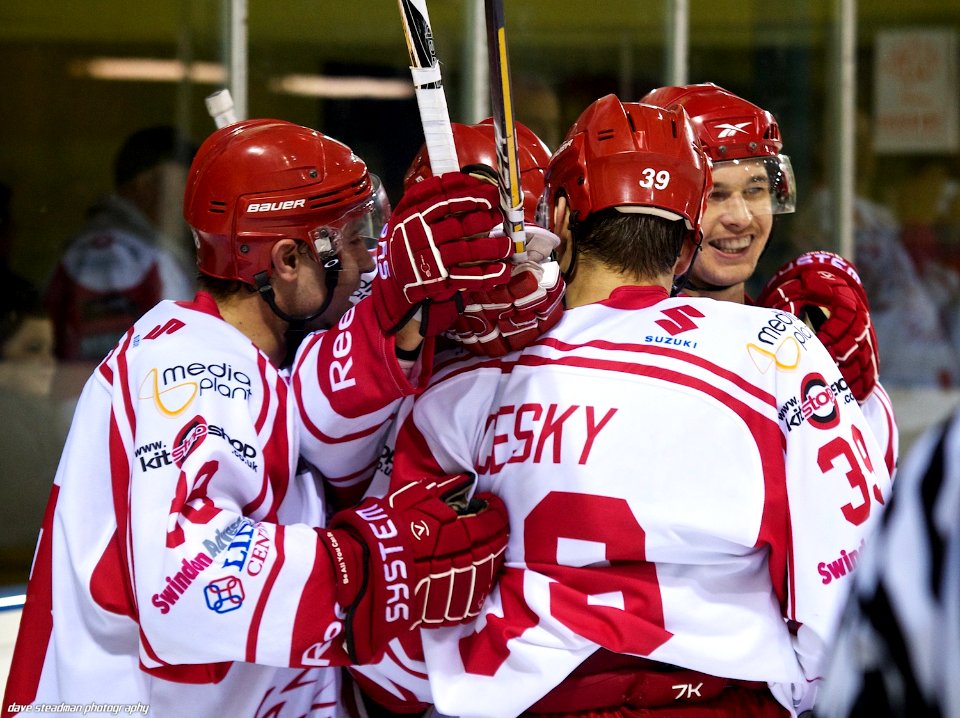 Bracknell Bees At Swindon Wildcats