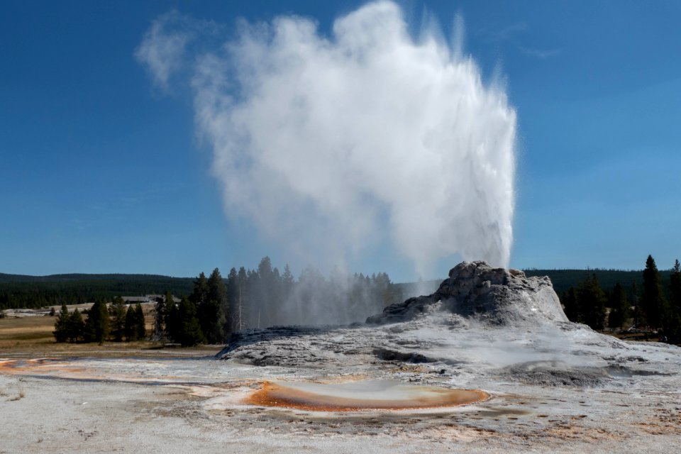 Castle Geyser
