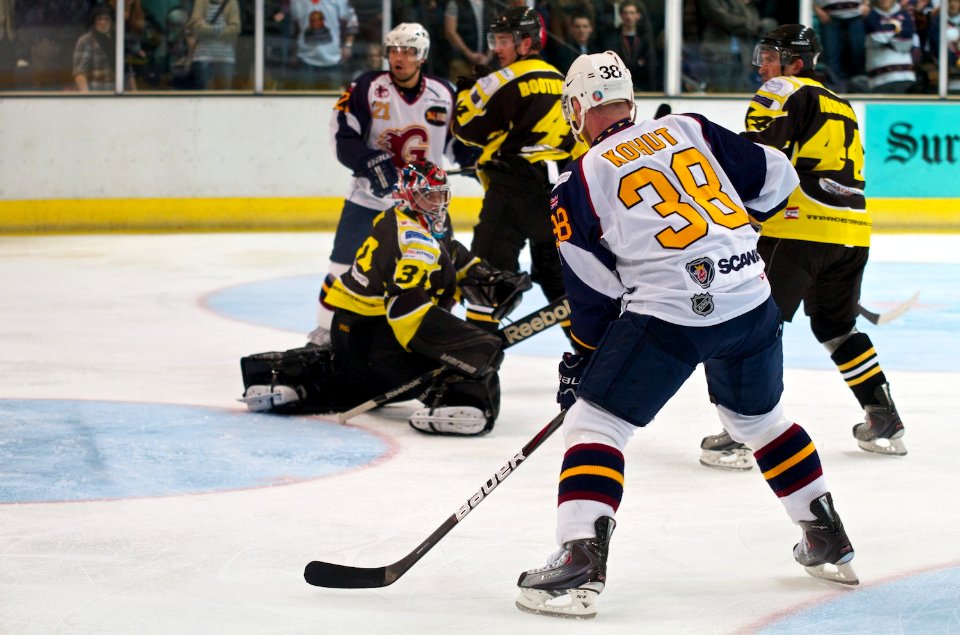 Guildford Flames Vs Manchester Phoenix