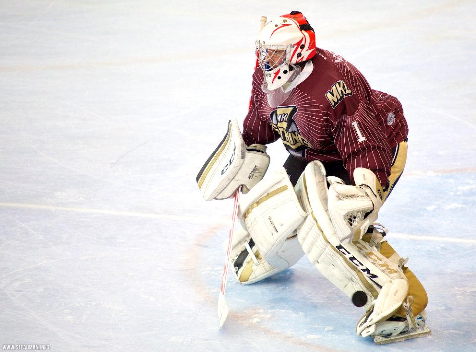 Ice Hockey - Bracknell Bees Vs Milton Keynes Lightning