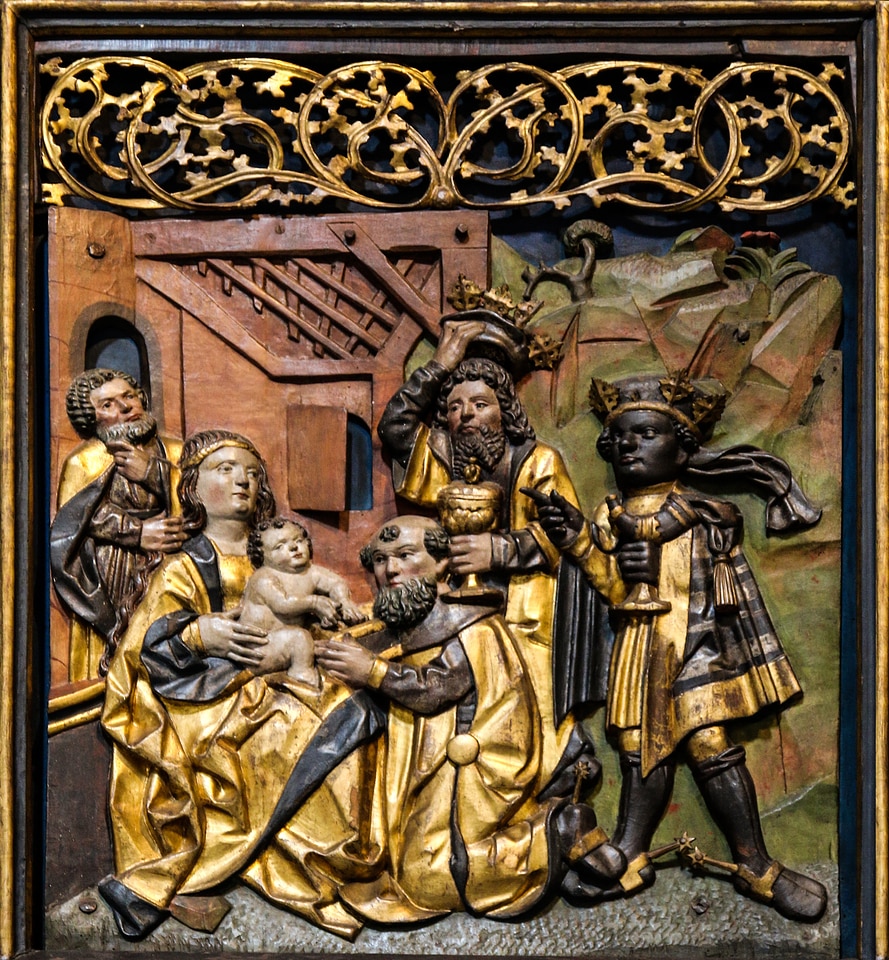 Image wood carve