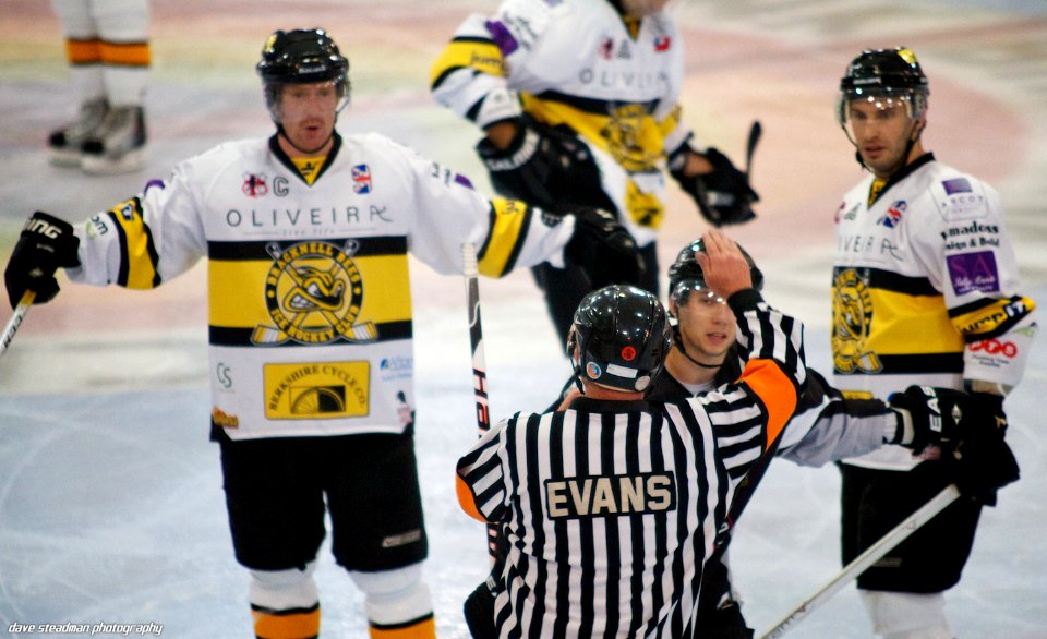 Bracknell Bees Vs Basingstoke Bison
