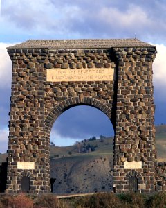 Roosevelt Arch