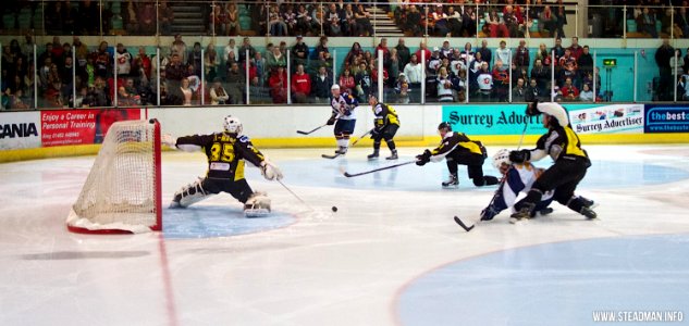 Cup Semi - Guildford Flames Vs Manchester Phoenix