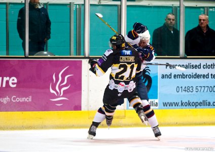 Guildford Flames Vs Bracknell Bees