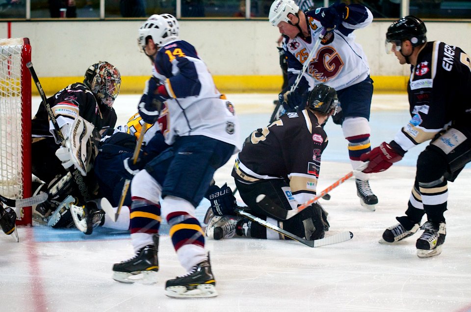 Guildford Flames Vs Milton Keynes Lightning