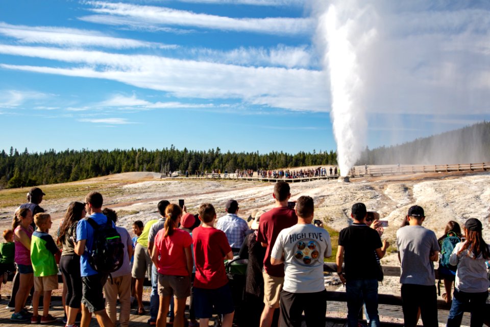 People watching a Beehive Geyser eruption (3)