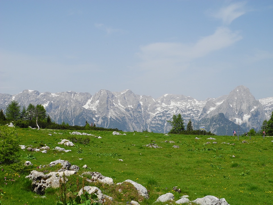 Almen sky landscape