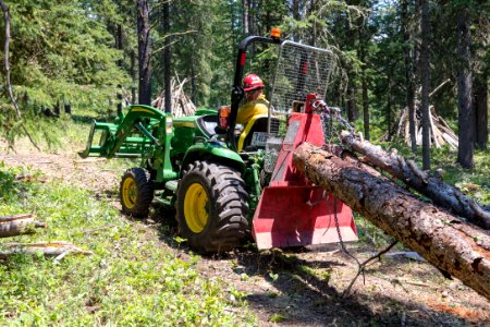Northeast Entrance fuels project - pulling logs (5)