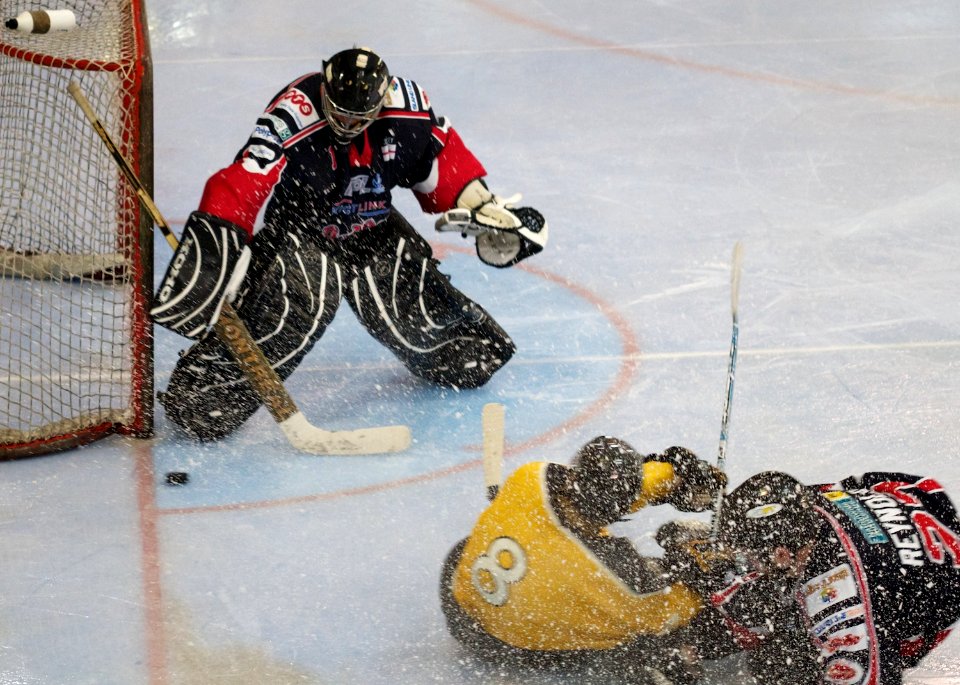 Bracknell Hornets Vs Wightlink Raiders