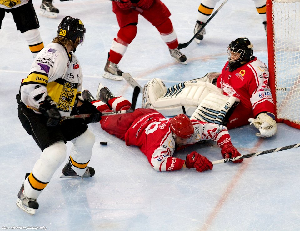 Bracknell Bees Vs Swindon Wildcats
