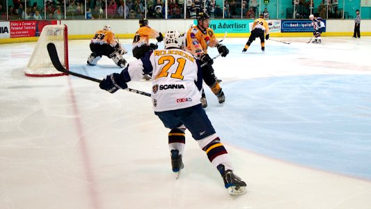 Guildford Flames Vs Bracknell Bees