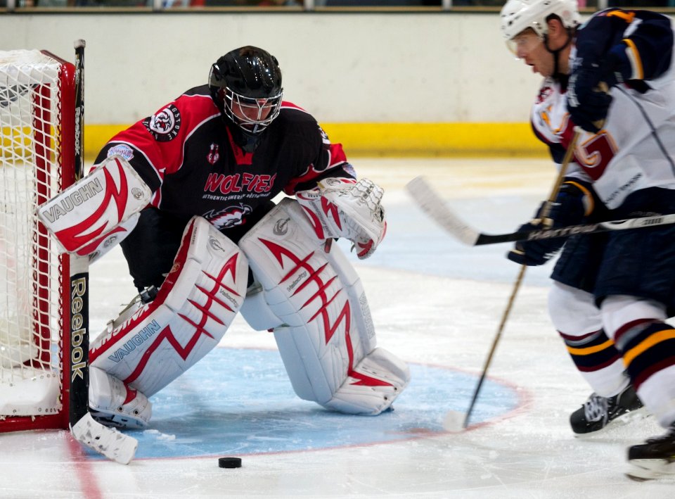 Guildford Flames Vs Basingstoke Bison