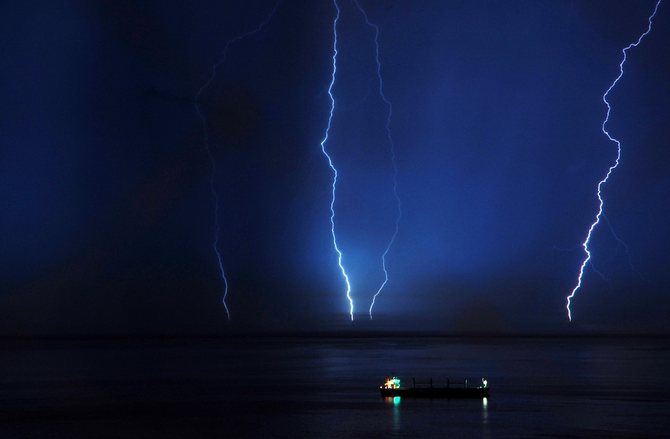 Storm nature ocean