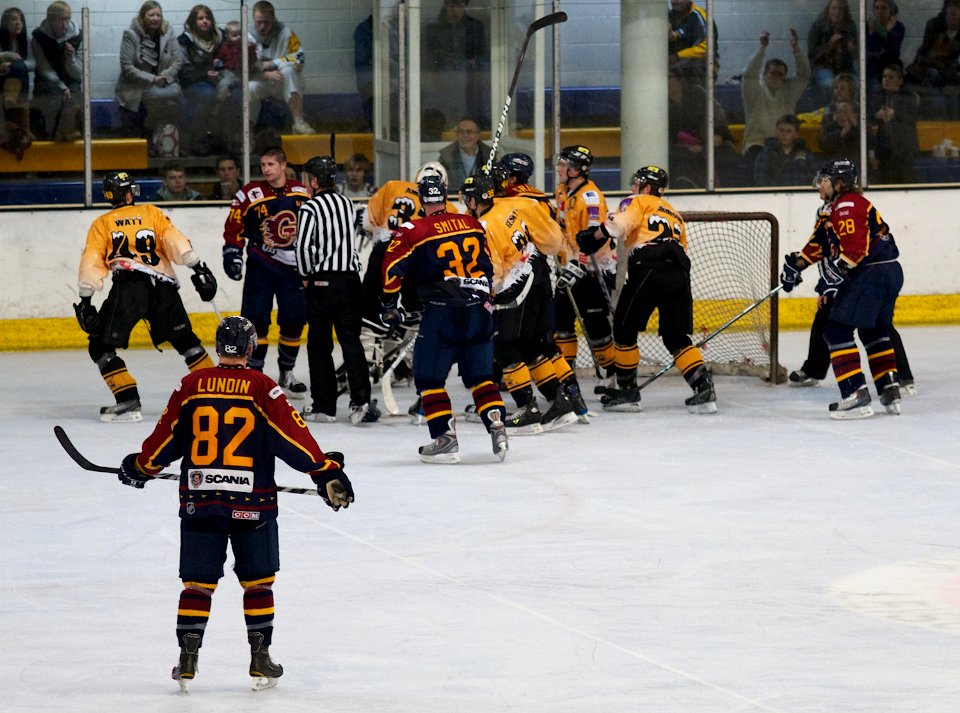 Guildford Flames At Bracknell Bees