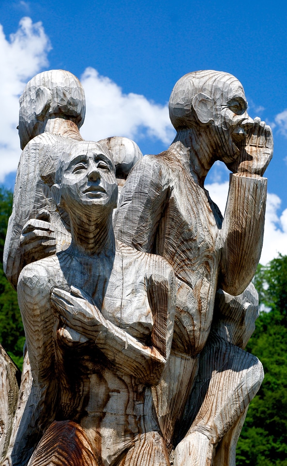 Attitude wooden figures carving