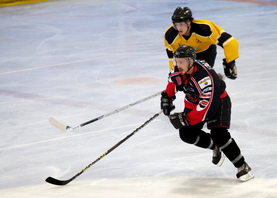 Bracknell Hornets Vs Wightlink Raiders