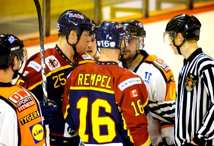 Guildford Flames At Telford Tigers