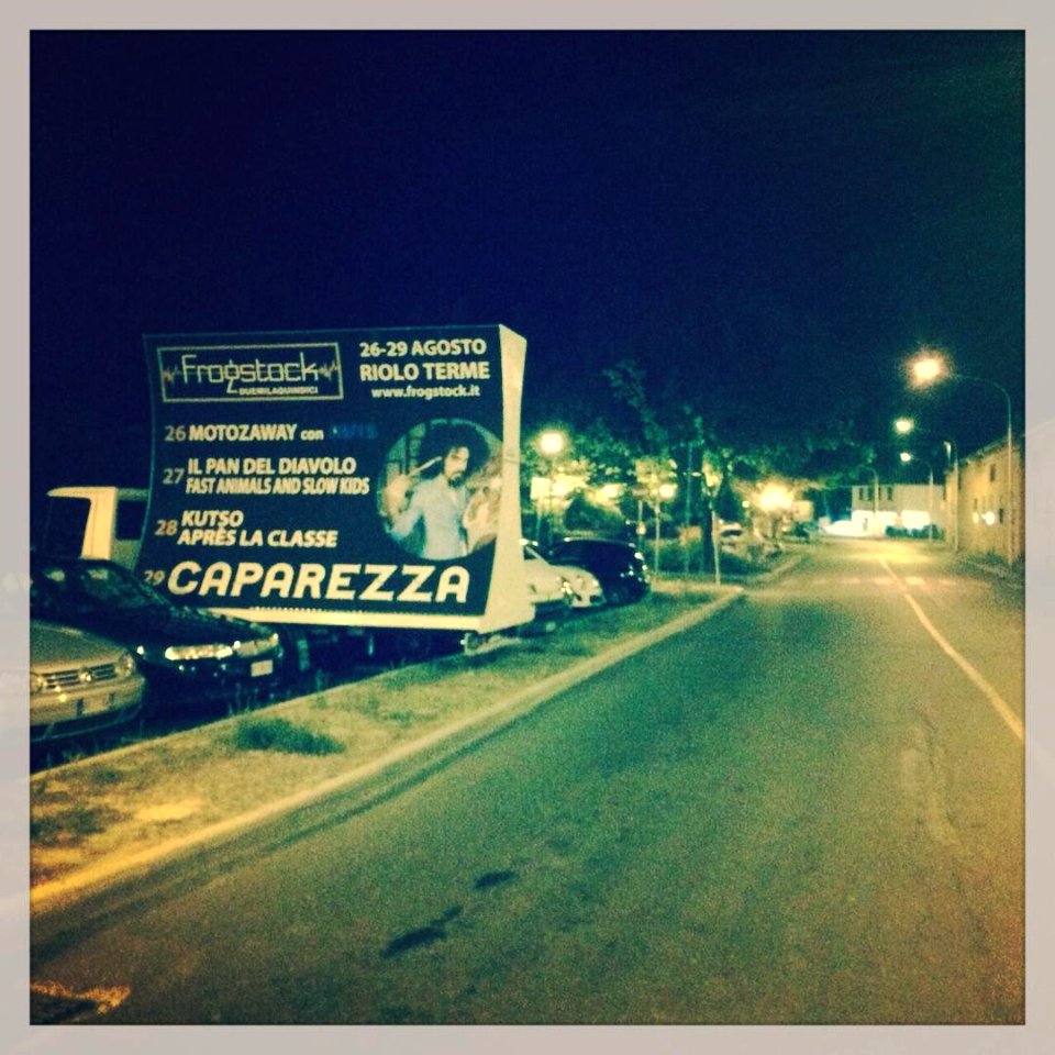Continua il concorso #trovailcamionvelaevinci !! Siamo ancora a Faenza, ma abbiamo cambiato posto. #frogstock