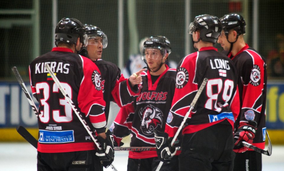 Guildford Flames Vs Basingstoke Bison
