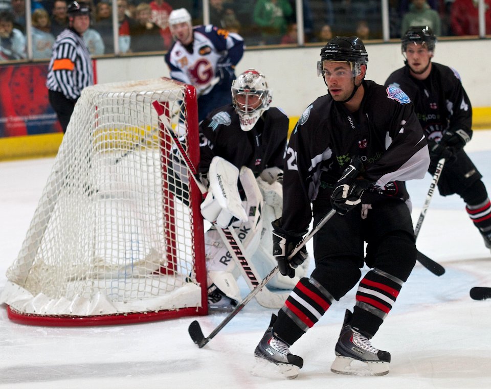 Guildford Flames Vs Basingstoke Bison