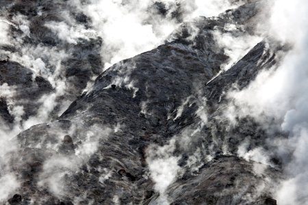 Fumaroles at Roaring Mountain