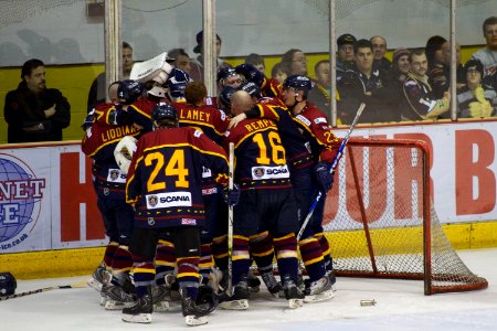 Cup Final - Guildford Flames Vs Milton Keynes Lightning photo