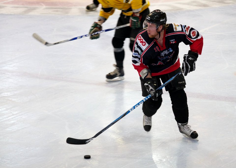 Bracknell Hornets Vs Wightlink Raiders