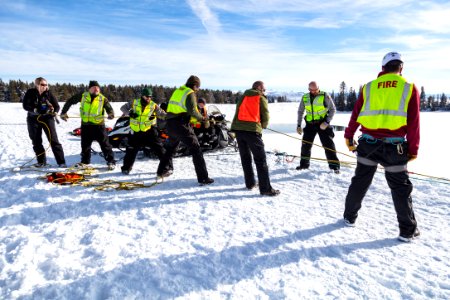 Search and rescue training: roadway rescue with oversnow vehicles (10) photo