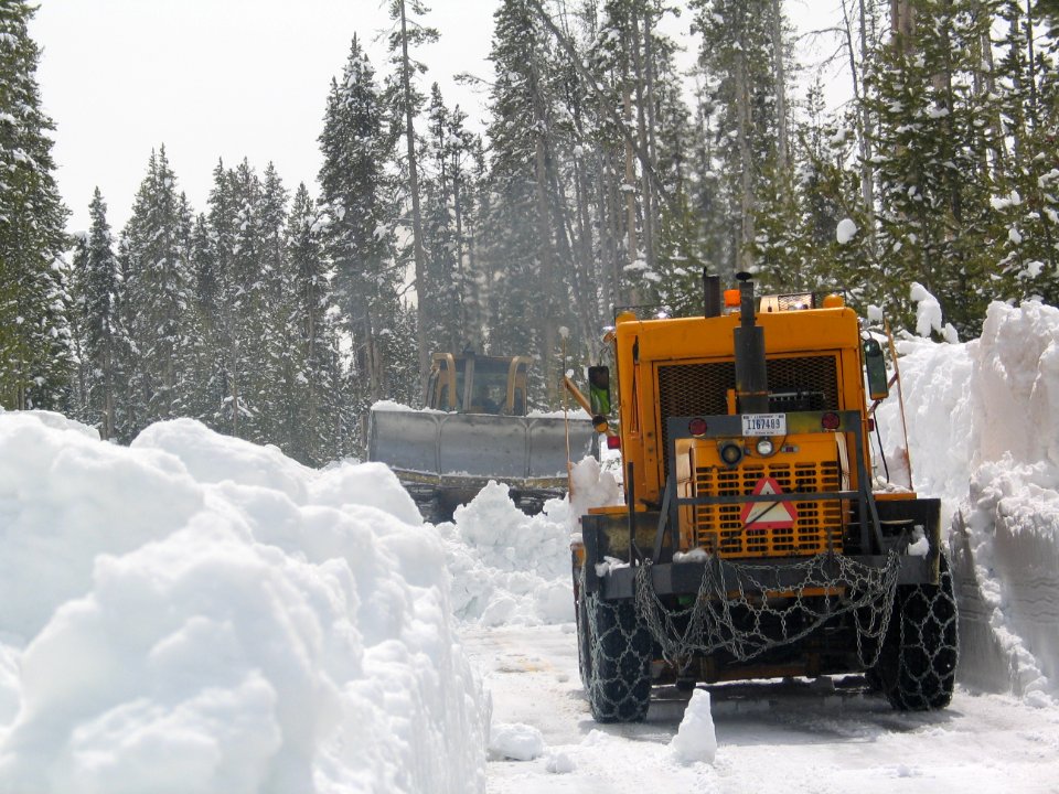 Pushing snow to the blower at Lewis River (2)
