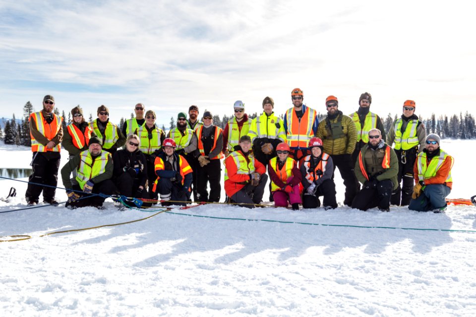 Search and rescue training: roadway rescue with oversnow vehicles (14)