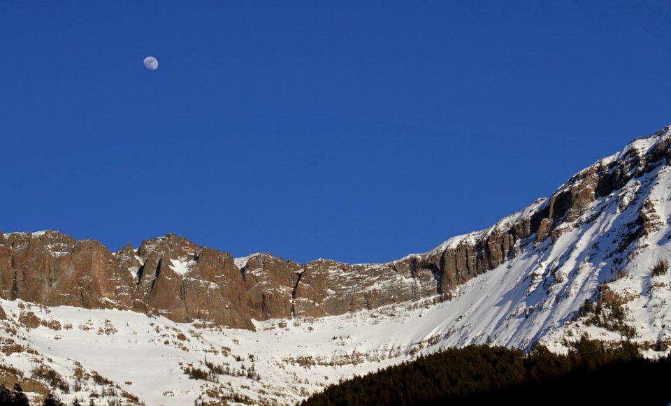 Moon rise photo