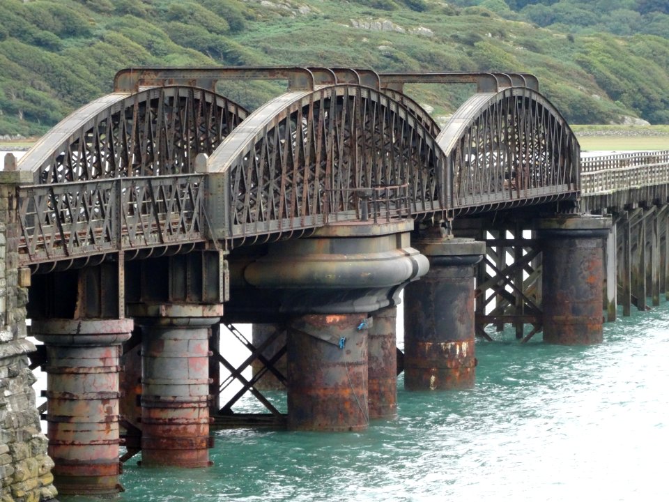 BARMOUTH SWING BRIDGE